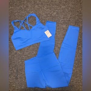 LULULEMON PIPE DREAM BLUE SET - NWT - size 6 / 8